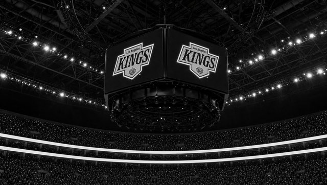 The Kings crest on the scoreboard cube