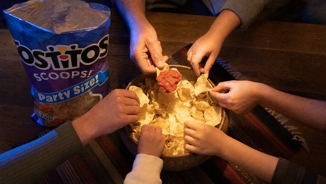 Five hands in one bowl